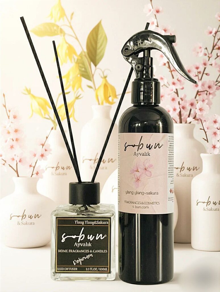 Ylang Ylang&Sakura Çubuklu Oda Kokusu+250 ml Sprey İkili Set