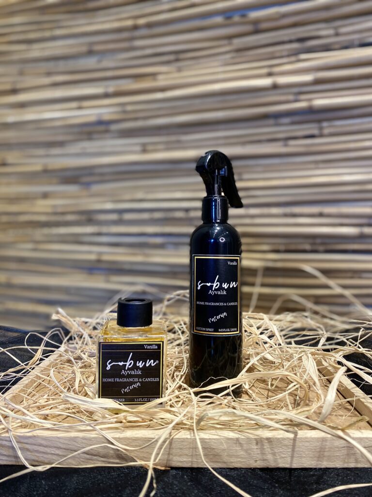Vanilya bambu çubuklu oda kokusu 100 ml + vanilya tekstil sprey 250 ml